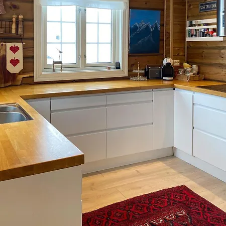 Stunning In With Kitchen Hébergement de vacances *